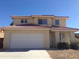 3608 Silver Spur Ct, Tropico Village, CA 93560-6806