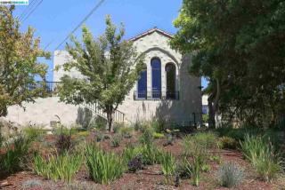 855 The Alameda, Berkeley, CA 94707-1913