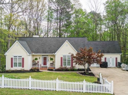 401 Oakdale Rd, Holly Springs, GA 30114-3528