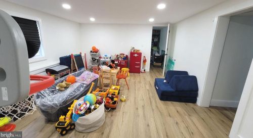 45 Upper Fry Rd, Trenton NJ 08628-1542 exterior