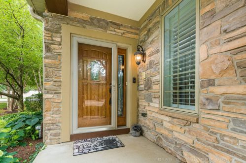 1728 Elyse Ln, Naperville, IL 60565-4420