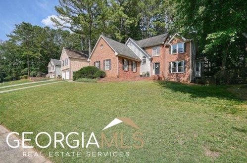 3114 Sandhurst Dr, Holly Springs, GA 30189-8117