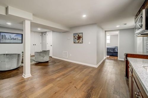 2574 Lancaster Dr, Atlanta GA  30344-2329 exterior