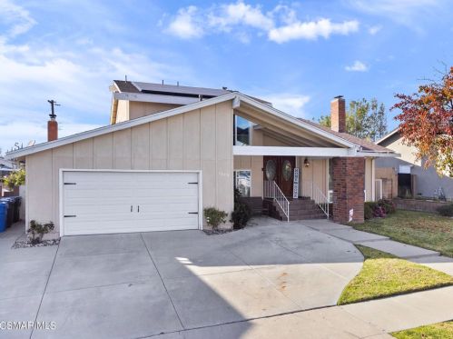 1523 Darcy Ave, Simi Valley, CA 93065-3613