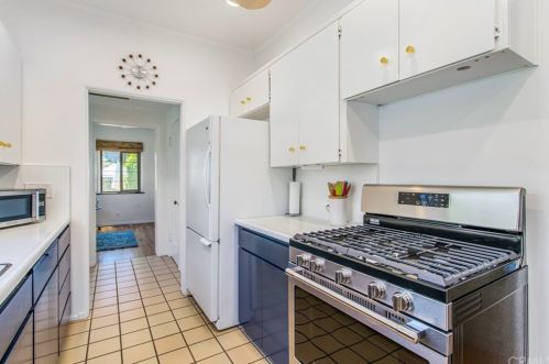 828 Campus Ave, Redlands CA  92374-3613 exterior