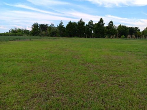 2645 Fairway Dr, Angleton TX 77515-7396 exterior