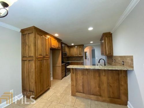 102 Fortune Way, Bonaire, GA 31005-4919