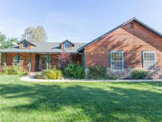 16280 China Gulch Dr, Anderson CA  96007-8524 exterior