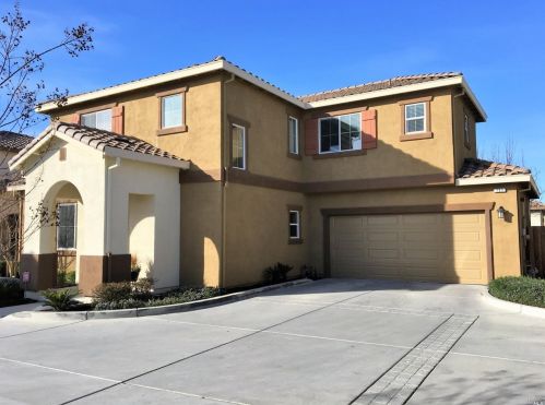 753 Del Mar Cir, Vacaville, CA 95688-8822