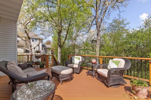 2225 Estates Dr, Saint Paul MN  55122-4032 exterior