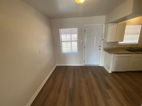 403 Bella Dr, Garland TX  75040-8317 exterior