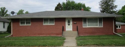 836 Garfield St, Hobart, IN 46342-5273