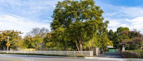 740 West St, Anaheim CA  92801-4708 exterior