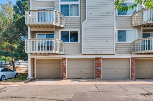 1311 Cathay Ct, Denver CO  80017-4545 exterior