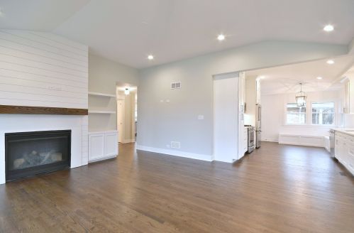 973 Prospect Ave, Elmhurst IL  60126-5030 exterior
