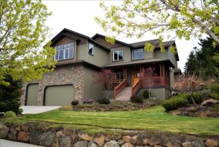 63083 Layton Ave, Bend OR  97701-5794 exterior