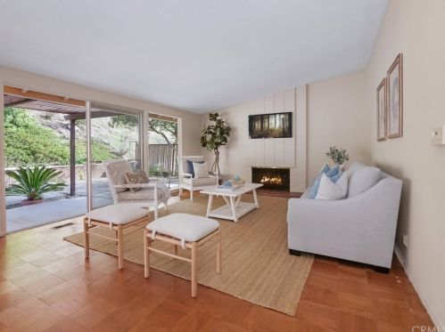 26816 Basswood Ave, Palos Verdes Estates, CA 90275-2208