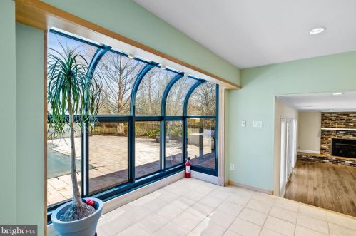 522 Mt Laurel Rd, Mount Laurel NJ  08054-9557 exterior