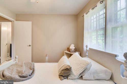 7938 Lk Pleasant, Springfield VA  22153-3004 exterior