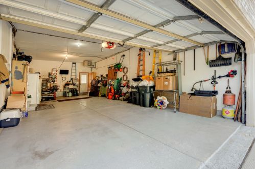 890 Somerset Dr, Carol Stream IL  60188-6078 exterior