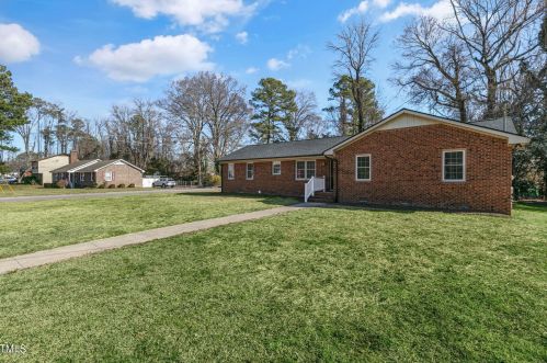 2612 Buckingham Rd, Wilson, NC 27896-1209