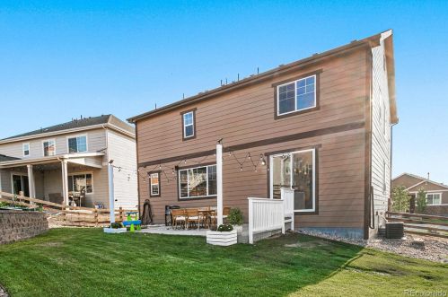4820 Versailles St, Denver CO  80015-6801 exterior