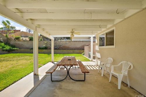 6322 Westview Dr, Riverside CA  92506-5322 exterior