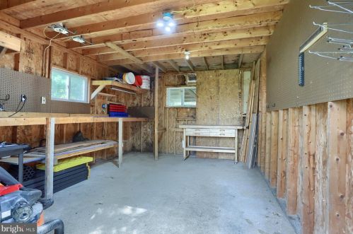 175 Church Rd, Carlisle PA  17015-9360 exterior