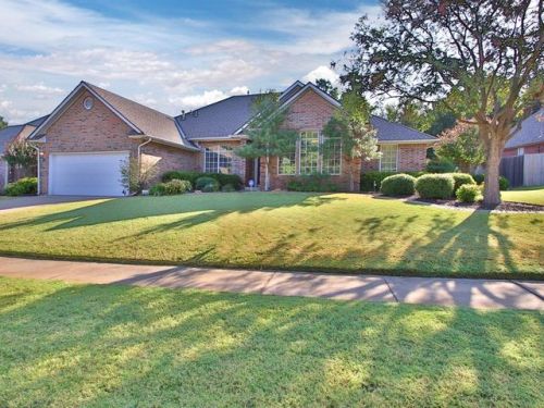 1804 Olde North Pl, Edmond, OK 73034-4912
