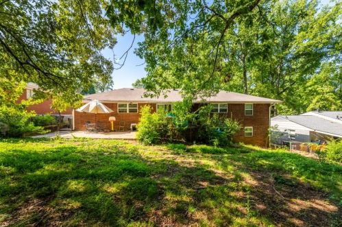 403 Dorsey Rd, Atlanta, GA 30354-1214