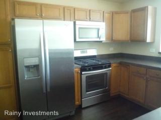 1026 Turin Dr, Pingree Grove IL  60140-5604 exterior