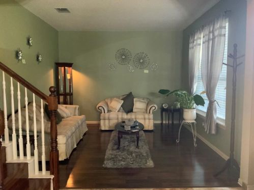 1310 Liverpool Ln, Midlothian, TX 76063-7506