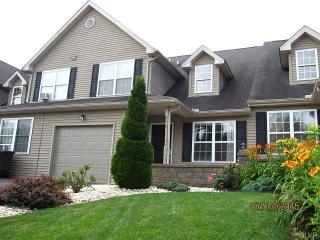 4034 Evergreen Rd, Allentown, PA 18104-4452