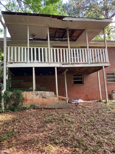 827 Needle Dr, Forest Park, GA 30297-3140