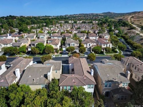 7 Coriander, Irvine CA  92603-0651 exterior