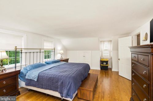 21 Elm Rd, Princeton NJ  08540-2501 exterior