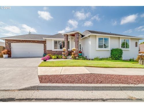 5408 Woodland Dr, Damascus OR  97080 exterior