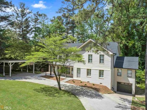 2108 Marann Dr, Atlanta GA  30345-3537 exterior