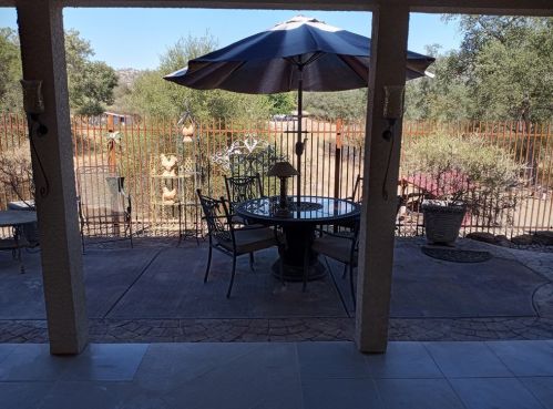 30555 Holiday Dr, Coarsegold, CA 93614-9615