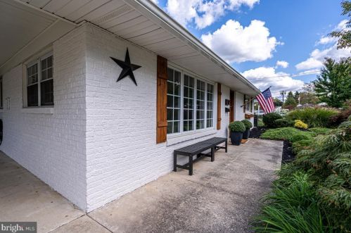 230 Bradley Ave, Haddonfield NJ 08033-2903 exterior