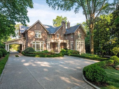 2855 Arden Rd, Atlanta, GA 30327-1261