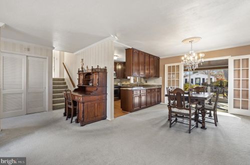 5209 Light St, Springfield VA  22151-2522 exterior