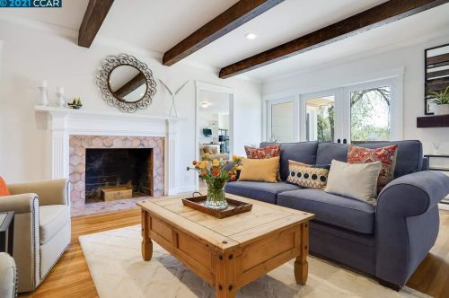 1399 Grv Way, Concord CA  94518-1208 exterior