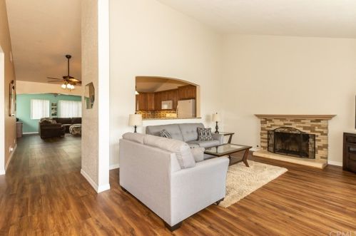 6620 Mesada St, Rancho Cucamonga, CA 91737-4316
