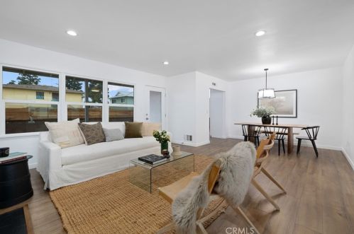 11609 Atkinson Ave, Hawthorne CA  90250-1827 exterior