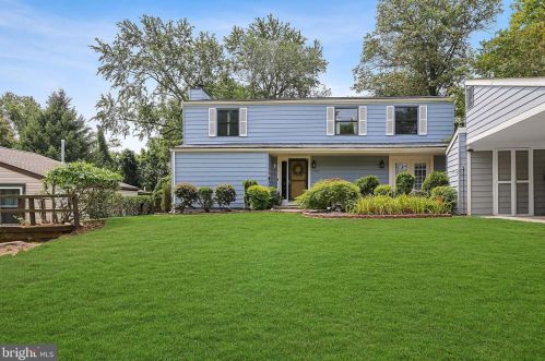 9099 Goldamber Garth, Columbia, MD 21045-2906