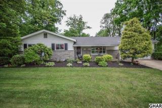 1198 Twin Lakes Dr, Harrisburg, PA 17111-3704