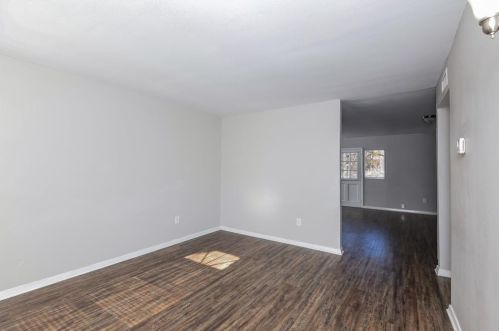 129 Sheffield Dr, Cedar Hill TX  75104-2709 exterior