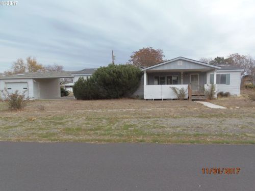 320 Seventh St, Irrigon, OR 97844-7249