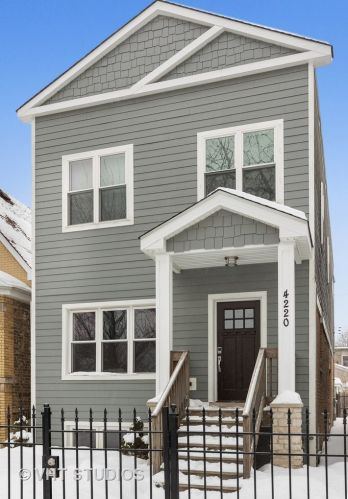 4220 Bernard St, Chicago, IL 60618-1104